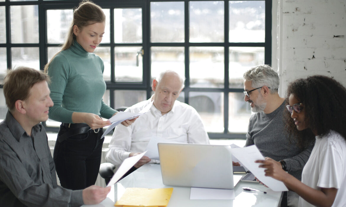 Empresas familiares, el dilema del traspaso generacional y las claves para el éxito